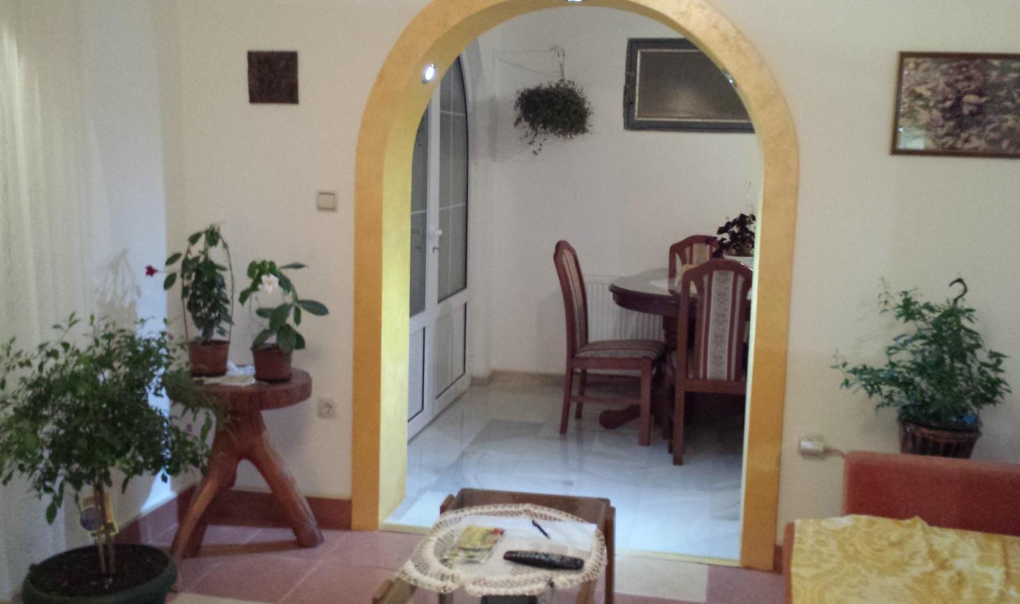 Knez Apartmani Senje الغرفة الصورة