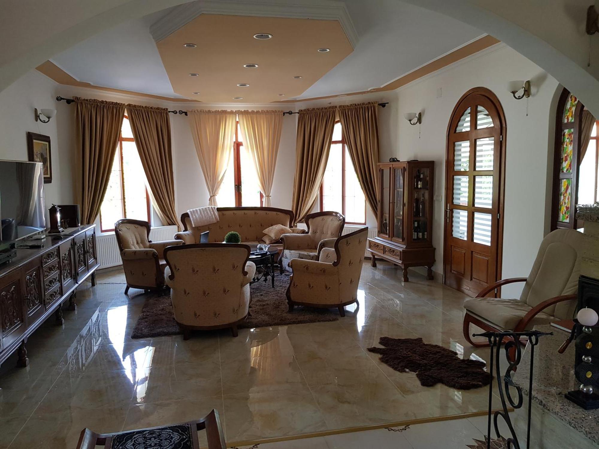 Knez Apartmani Senje الغرفة الصورة